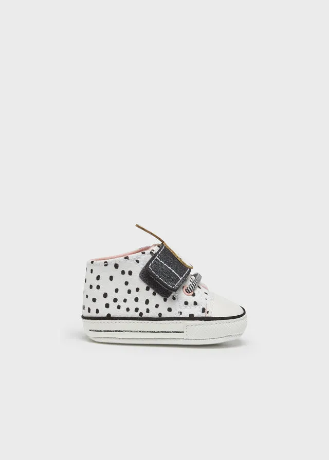 9515 Mayoral Baby Girls Canvas Sneakers, Black and White 3D Bunny