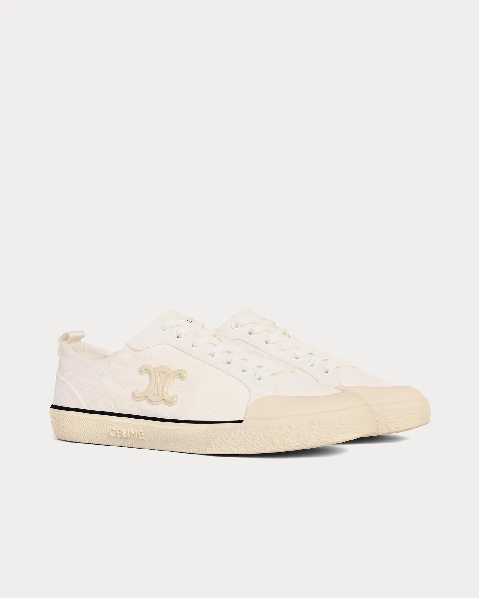Alan Triomphe in Canvas Optic White Low Top Sneakers