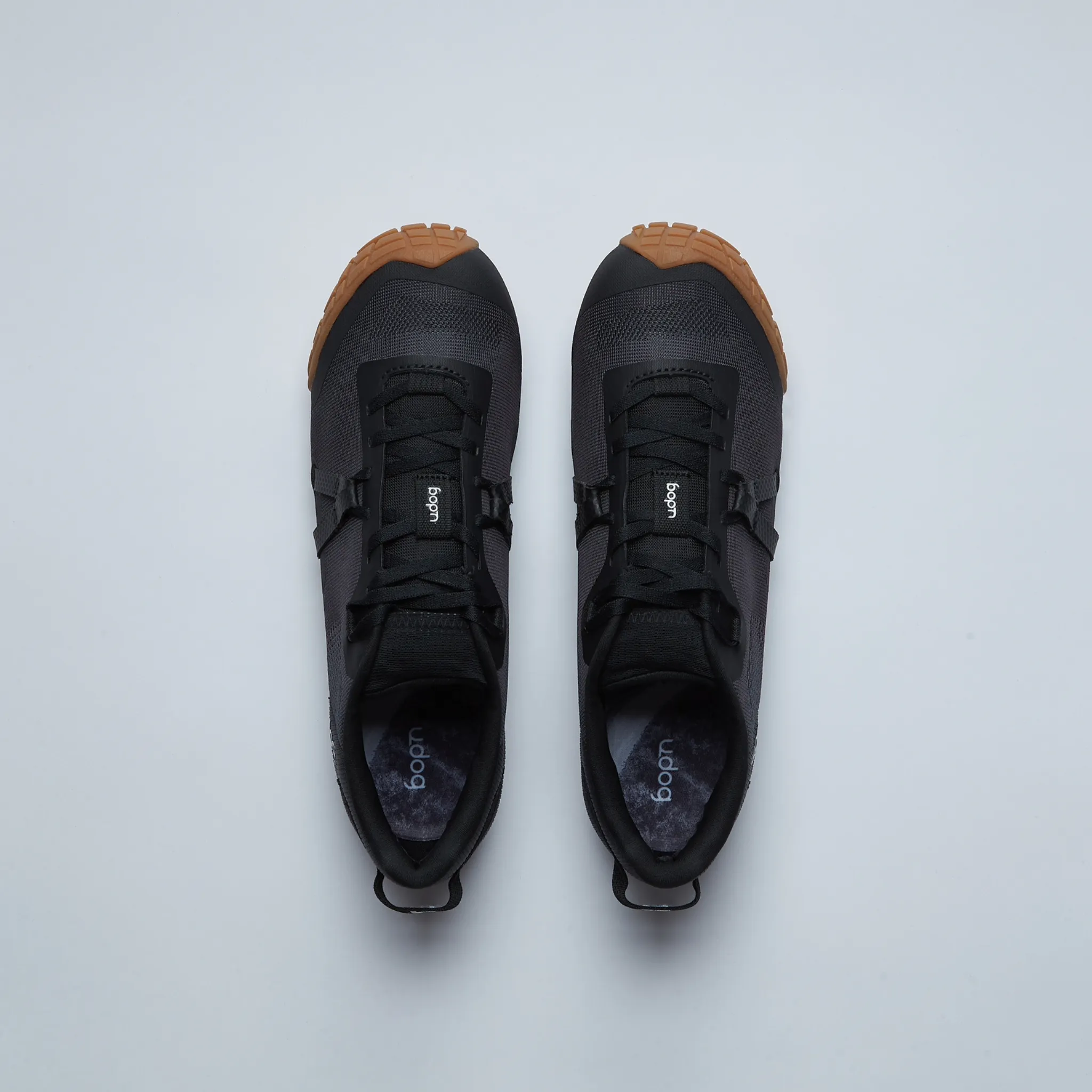 DISTANZA CARBON Cinder - Black