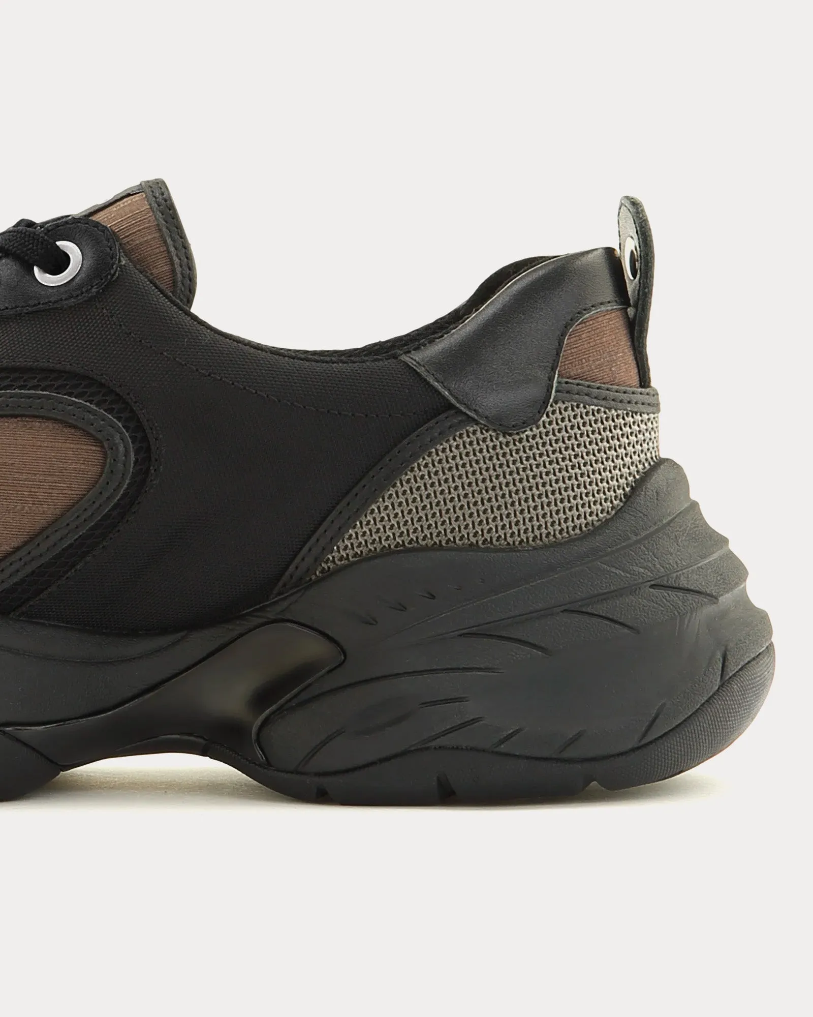 Faber Brown Low Top Sneakers