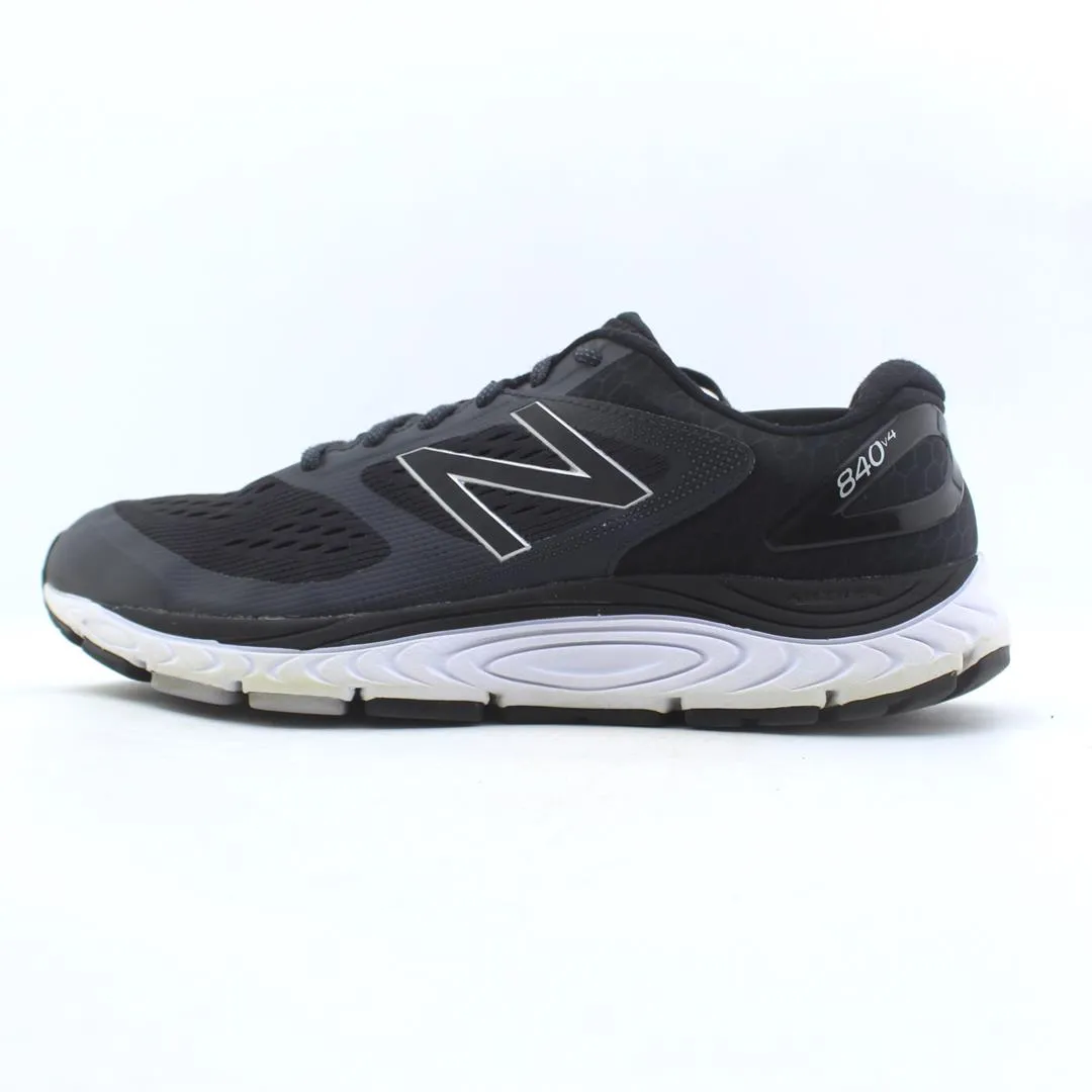 NEW BALANCE 840 V4
